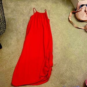 Red maxi dress with tie in the bottom front